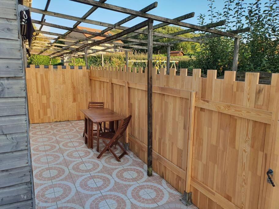 Charmante Maison 1 Chambre Avec Terrasse N'1 Equihen-Plage Exterior photo